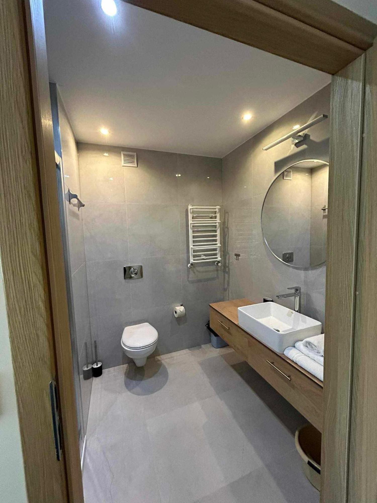 Zem-Tourist Otel Pustkowo Dış mekan fotoğraf